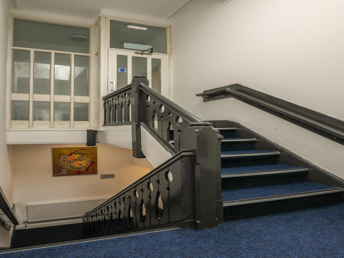 Oyo Hala Guest House 曼彻斯特 外观 照片